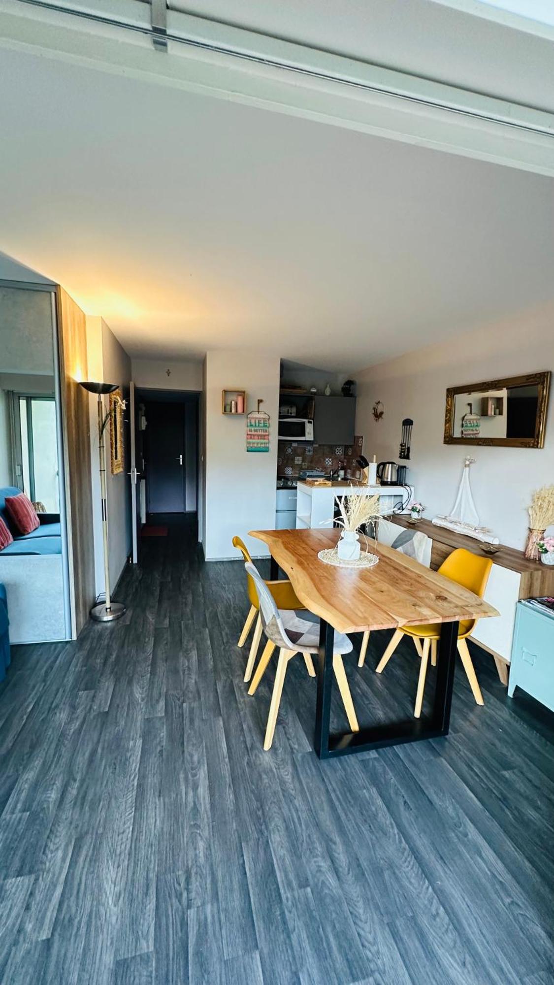 Joli Appartement A 100M De La Plage การ์นัก ภายนอก รูปภาพ